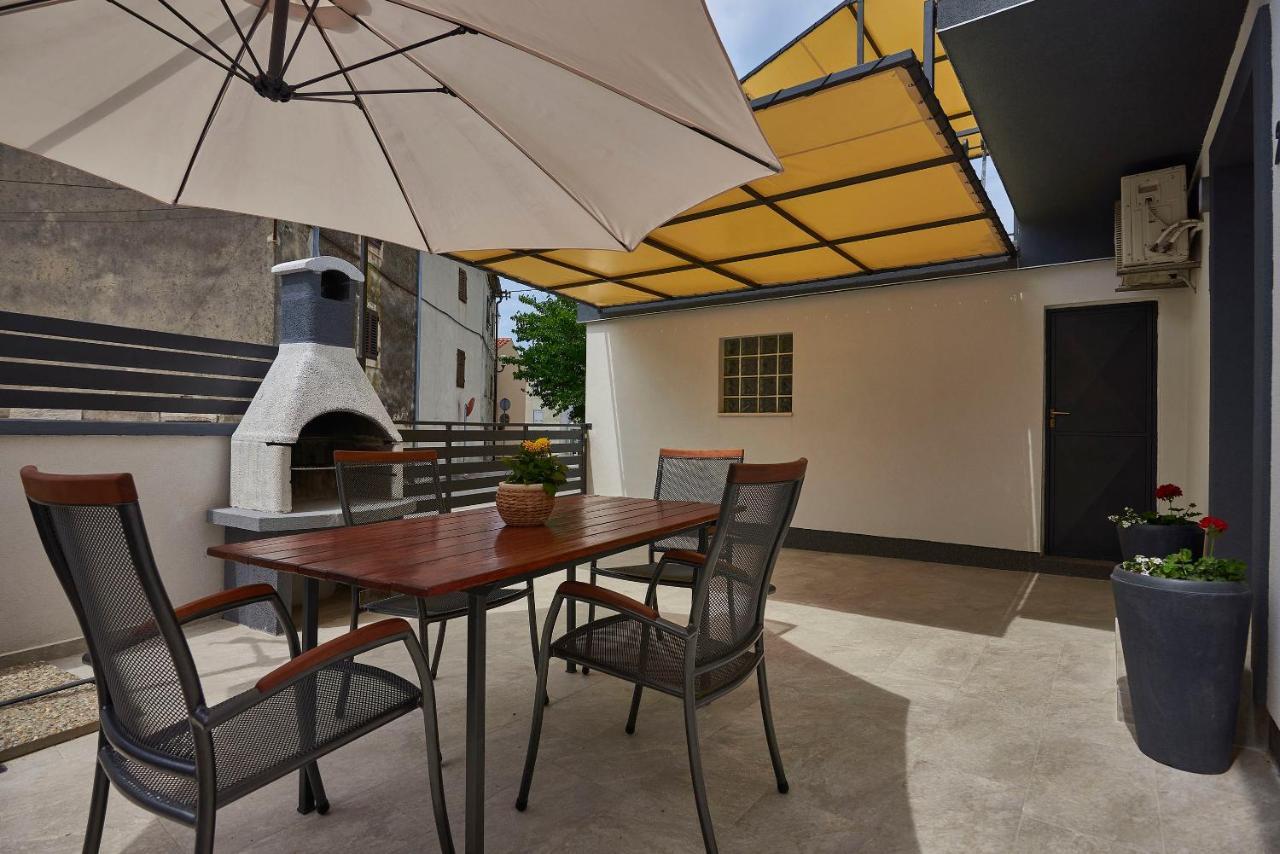 Villa House Doris Medulin Exterior foto